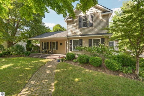 Tiny photo for 802 Randolph Street, Traverse City, MI 49684 (MLS # 1949748)