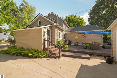 Tiny photo for 802 Randolph Street, Traverse City, MI 49684 (MLS # 1949748)