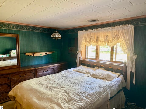 Tiny photo for 440 S Chippewa Street, Shepherd, MI 48883 (MLS # 1951024)