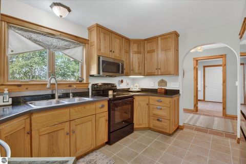 Tiny photo for 104 N Andrea Lane, St Louis, MI 48880 (MLS # 1945455)