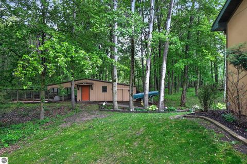 Tiny photo for 104 N Andrea Lane, St Louis, MI 48880 (MLS # 1945455)