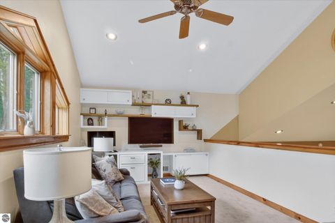 Tiny photo for 104 N Andrea Lane, St Louis, MI 48880 (MLS # 1945455)
