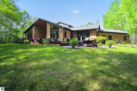 Tiny photo for 104 N Andrea Lane, St Louis, MI 48880 (MLS # 1945455)