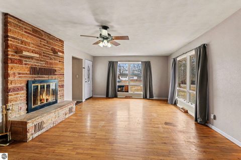 Tiny photo for 4820 W Lincoln Road, Alma, MI 48801 (MLS # 1942536)