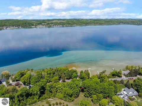 Tiny photo for 737 S Stony Point Road, Suttons Bay, MI 49682 (MLS # 1947248)
