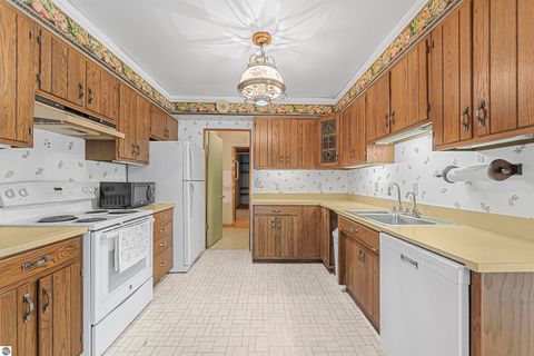 Tiny photo for 737 S Stony Point Road, Suttons Bay, MI 49682 (MLS # 1947248)