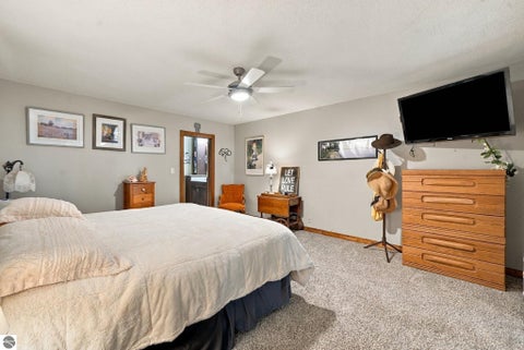Tiny photo for 107 North Shore Drive #4, Cadillac, MI 49601 (MLS # 1951264)