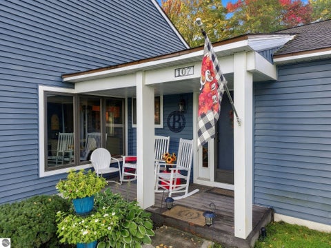 Tiny photo for 107 North Shore Drive #4, Cadillac, MI 49601 (MLS # 1951264)