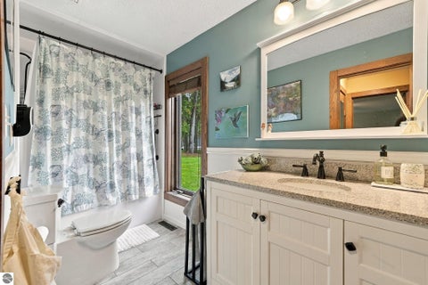 Tiny photo for 107 North Shore Drive #4, Cadillac, MI 49601 (MLS # 1951264)