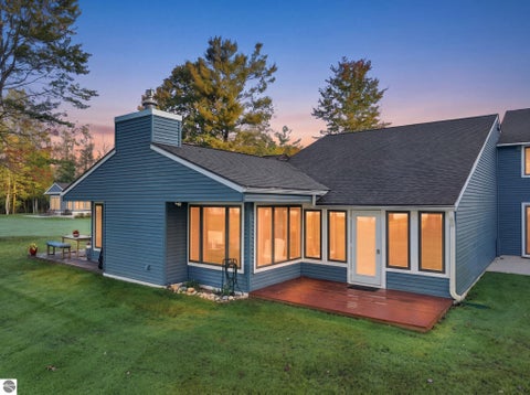 Tiny photo for 107 North Shore Drive #4, Cadillac, MI 49601 (MLS # 1951264)