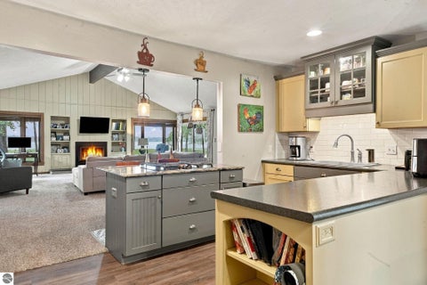 Tiny photo for 107 North Shore Drive #4, Cadillac, MI 49601 (MLS # 1951264)