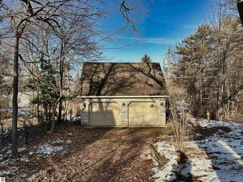 Tiny photo for 921 Washington Street, Traverse City, MI 49686 (MLS # 1941732)