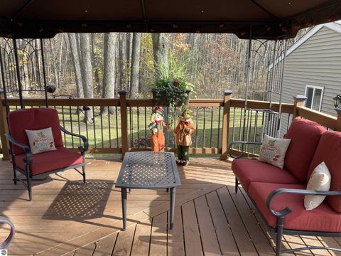 Tiny photo for 3400 N Sturgeon Road, Midland, MI 48640 (MLS # 1940918)