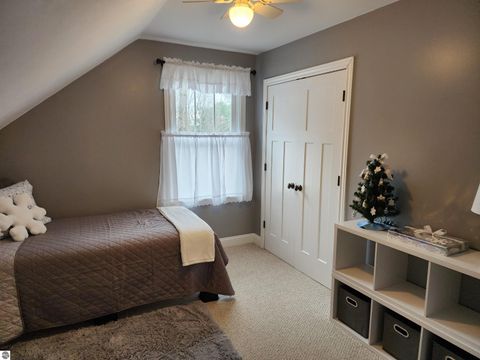 Tiny photo for 3400 N Sturgeon Road, Midland, MI 48640 (MLS # 1940918)