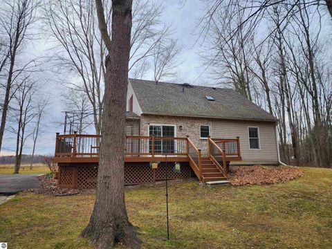 Tiny photo for 3400 N Sturgeon Road, Midland, MI 48640 (MLS # 1940918)