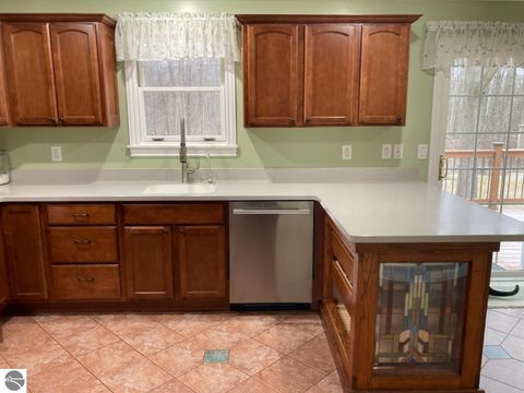 Tiny photo for 3400 N Sturgeon Road, Midland, MI 48640 (MLS # 1940918)