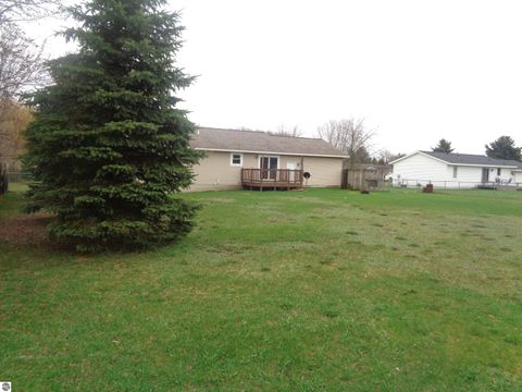 Tiny photo for 2108 S Sara Drive, Lake City, MI 49651 (MLS # 1943909)