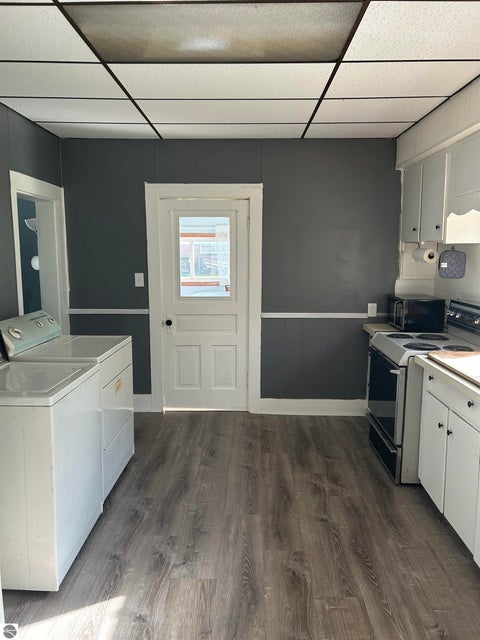 Tiny photo for 601 E Westover Street, East Tawas, MI 48730 (MLS # 1951323)