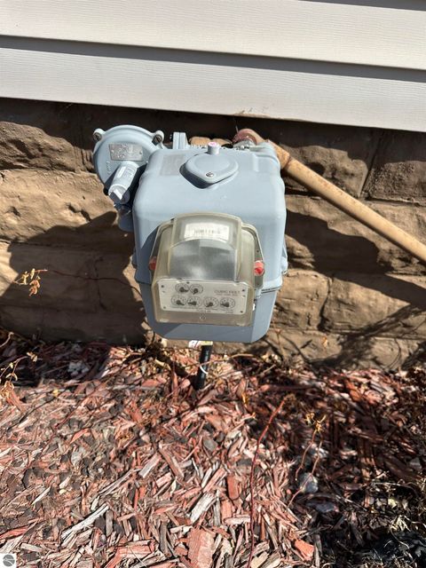 Tiny photo for 413 W 4th Street, Pinconning, MI 48650 (MLS # 1943294)