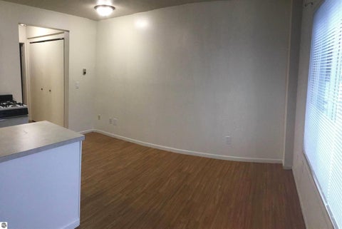Tiny photo for 1019 E Broadway Street, Mt Pleasant, MI 48858 (MLS # 1946983)