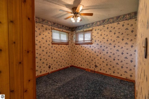 Tiny photo for 2016 Center Avenue, Bay City, MI 48708 (MLS # 1950932)
