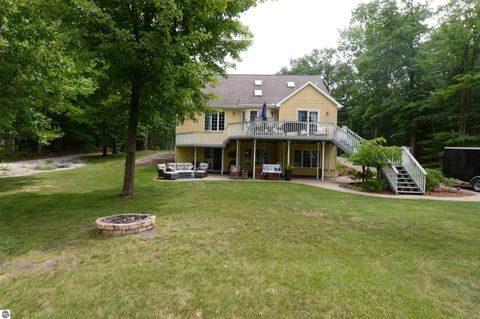 Tiny photo for 7021 Lakewood Drive, Oscoda, MI 48750 (MLS # 1947439)