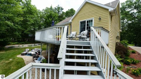 Tiny photo for 7021 Lakewood Drive, Oscoda, MI 48750 (MLS # 1947439)
