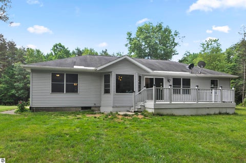 Tiny photo for 8150 Carriage Lane, Canadian Lakes, MI 49346 (MLS # 1947099)