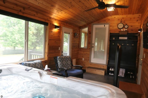 Tiny photo for 210 Pineview Drive, Alma, MI 48801 (MLS # 1951580)