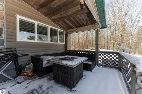 Tiny photo for 8555 11 Mile Road, Evart, MI 49631 (MLS # 1943021)