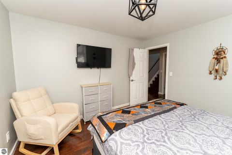 Tiny photo for 8555 11 Mile Road, Evart, MI 49631 (MLS # 1943021)