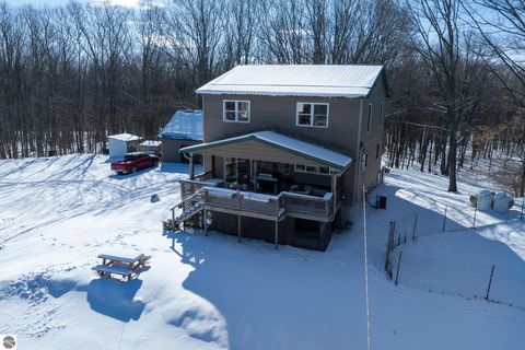 Tiny photo for 8555 11 Mile Road, Evart, MI 49631 (MLS # 1943021)
