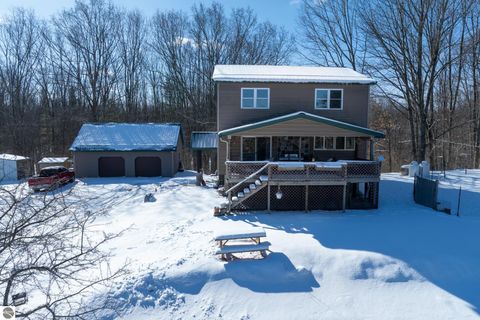 Tiny photo for 8555 11 Mile Road, Evart, MI 49631 (MLS # 1943021)
