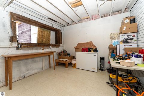 Tiny photo for 8555 11 Mile Road, Evart, MI 49631 (MLS # 1943021)