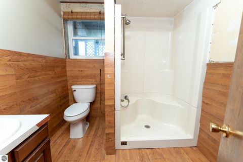 Tiny photo for 8555 11 Mile Road, Evart, MI 49631 (MLS # 1943021)