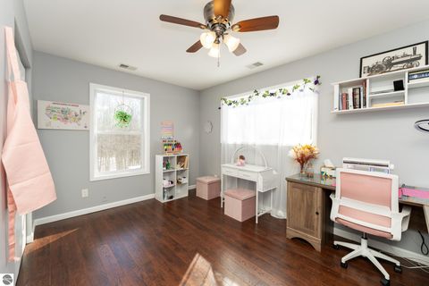 Tiny photo for 8555 11 Mile Road, Evart, MI 49631 (MLS # 1943021)