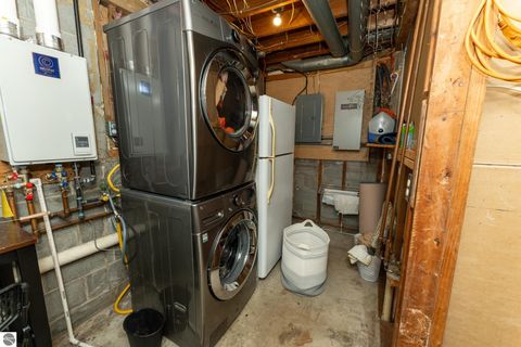 Tiny photo for 8555 11 Mile Road, Evart, MI 49631 (MLS # 1943021)