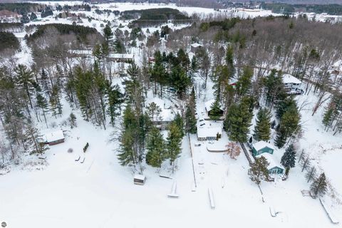 Tiny photo for 3214 Tibbets Drive, Traverse City, MI 49696 (MLS # 1942306)