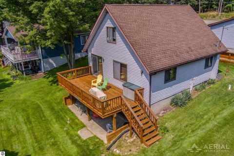 Tiny photo for 1984 N Ogemaw Trail, West Branch, MI 48661 (MLS # 1944966)
