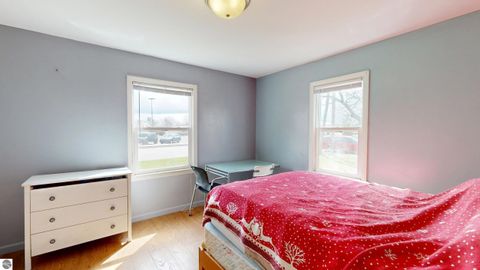 Tiny photo for 1524 Ridge, Mt Pleasant, MI 48858 (MLS # 1943579)