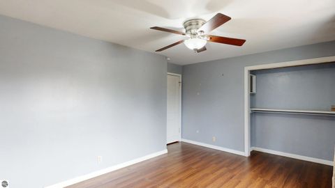 Tiny photo for 1524 Ridge, Mt Pleasant, MI 48858 (MLS # 1943579)