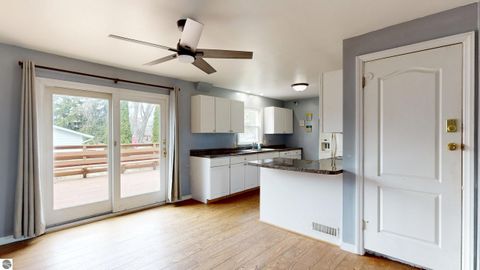 Tiny photo for 1524 Ridge, Mt Pleasant, MI 48858 (MLS # 1943579)