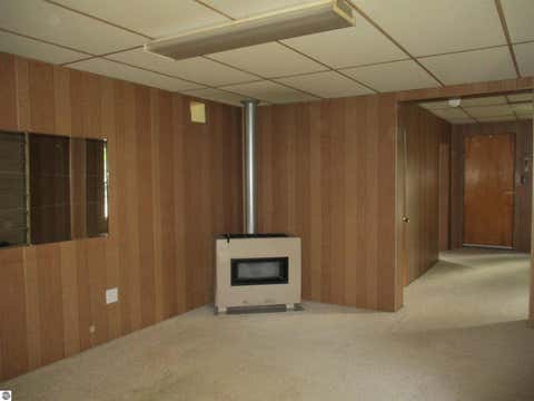 Tiny photo for 601 N River Avenue, Alma, MI 48801 (MLS # 1949427)