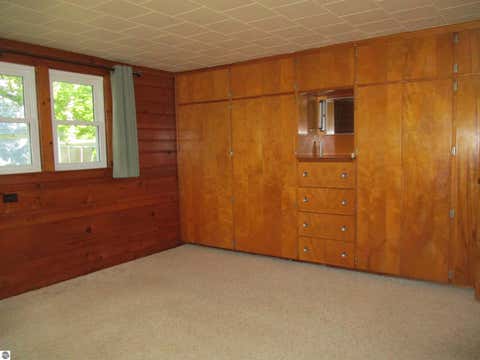 Tiny photo for 601 N River Avenue, Alma, MI 48801 (MLS # 1949427)