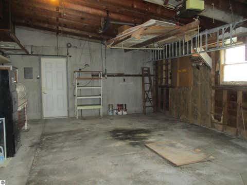 Tiny photo for 601 N River Avenue, Alma, MI 48801 (MLS # 1949427)