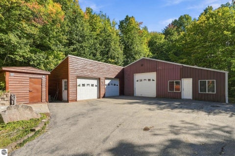 Tiny photo for 451 W 18 Road, Mesick, MI 49668 (MLS # 1951089)