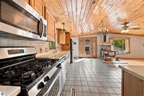 Tiny photo for 451 W 18 Road, Mesick, MI 49668 (MLS # 1951089)