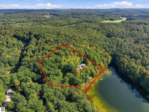 Tiny photo for 451 W 18 Road, Mesick, MI 49668 (MLS # 1951089)