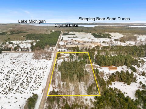 Tiny photo for 4009 Grace Road, Frankfort, MI 49635 (MLS # 1942682)