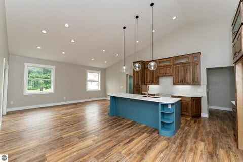 Tiny photo for 1512 Batson Place, Mt Pleasant, MI 48858 (MLS # 1948236)